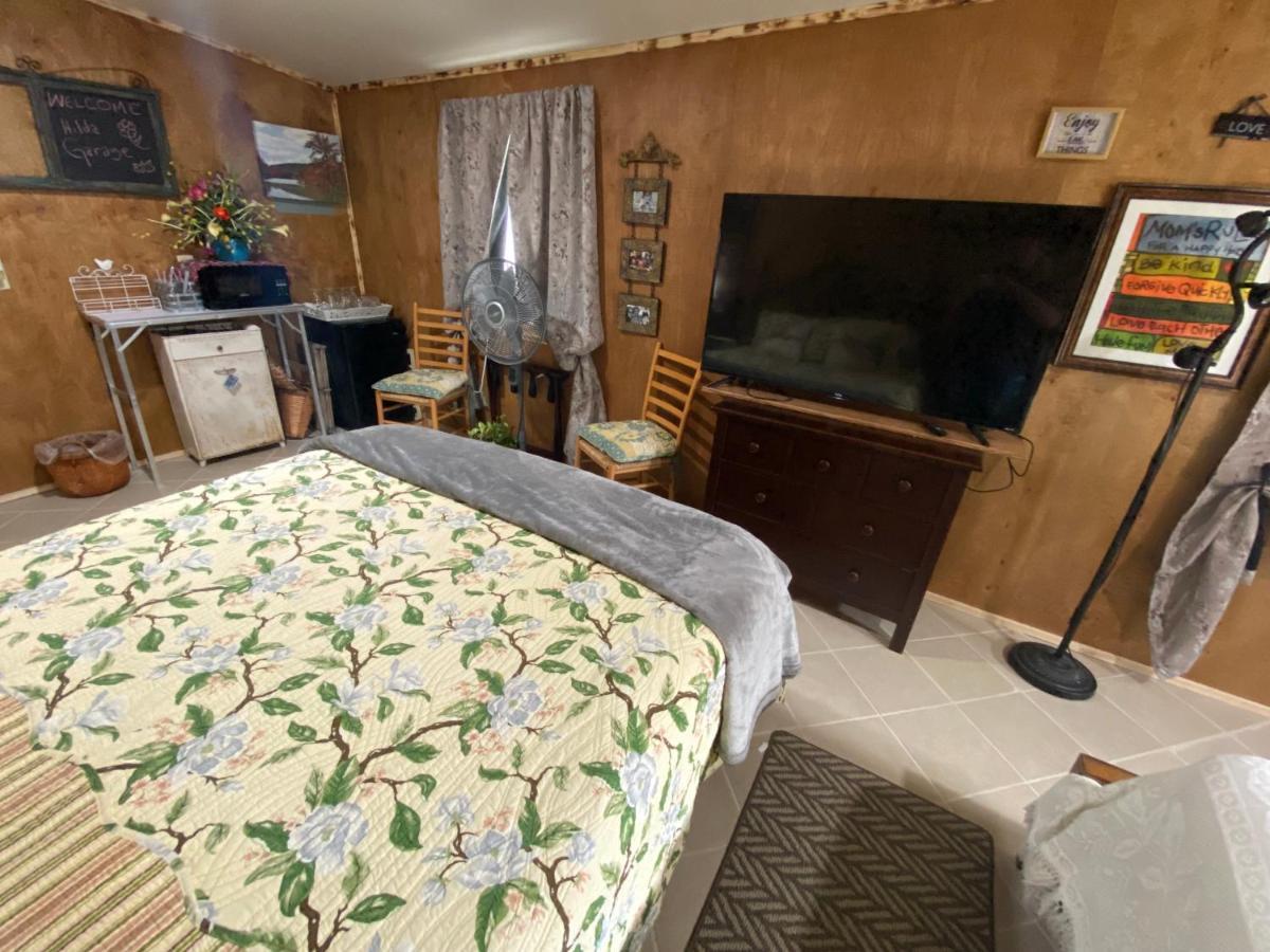 Homestay Hilda's Garage~bandera, Tx. *